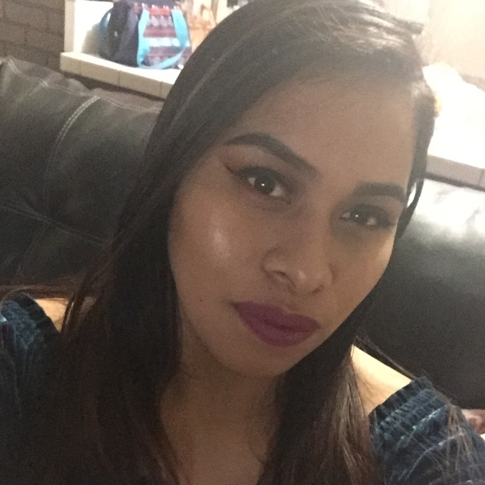 Meet your Posher, Viki